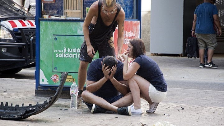 Τα πρωτοσέλιδα του διεθνούς Τύπου για το μακελειό στη Βαρκελώνη